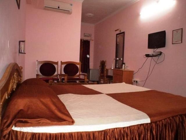 Hotel Sambit Palace Bhubaneswar Zewnętrze zdjęcie